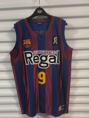 2011-2012 Nike FC Barcelona Regal Ricky #9 Basketball Jersey  L